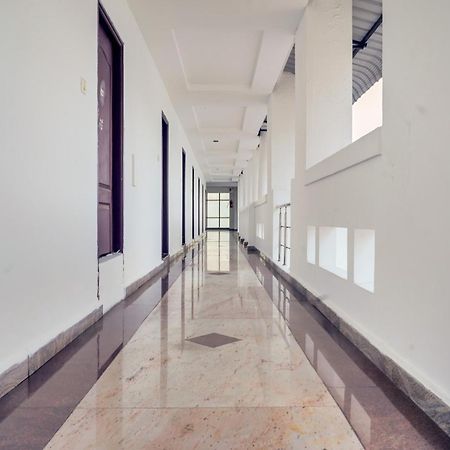 Collection O Coastal Grand Kurunji Meredian Hotel โกไดกานัล ภายนอก รูปภาพ